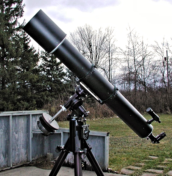 Istar Perseus AT204, F8.8 Refractor