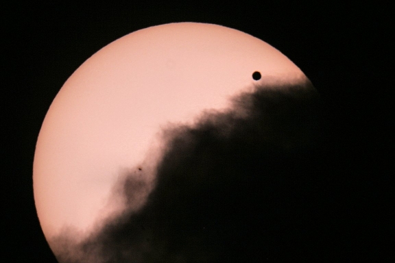 Clouds, What Clouds?