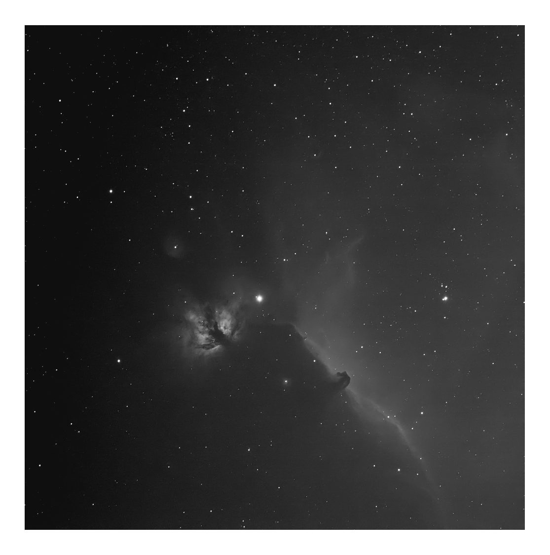Flame and horse nebula in light polluted sky (Ha)