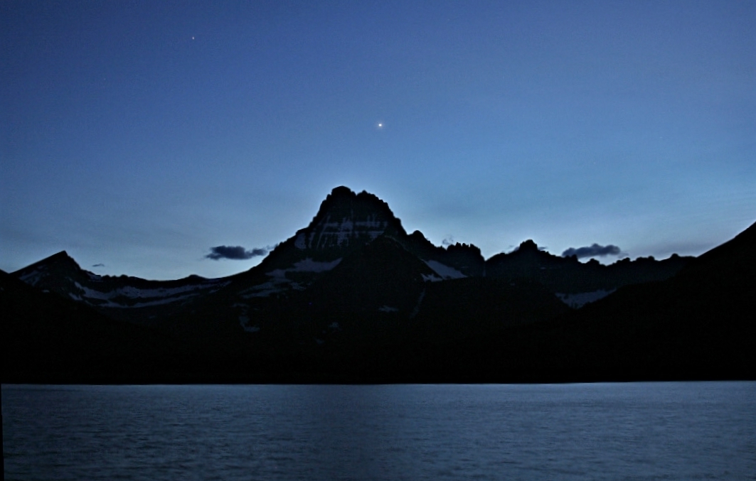 Venus sets; Mount Wilber