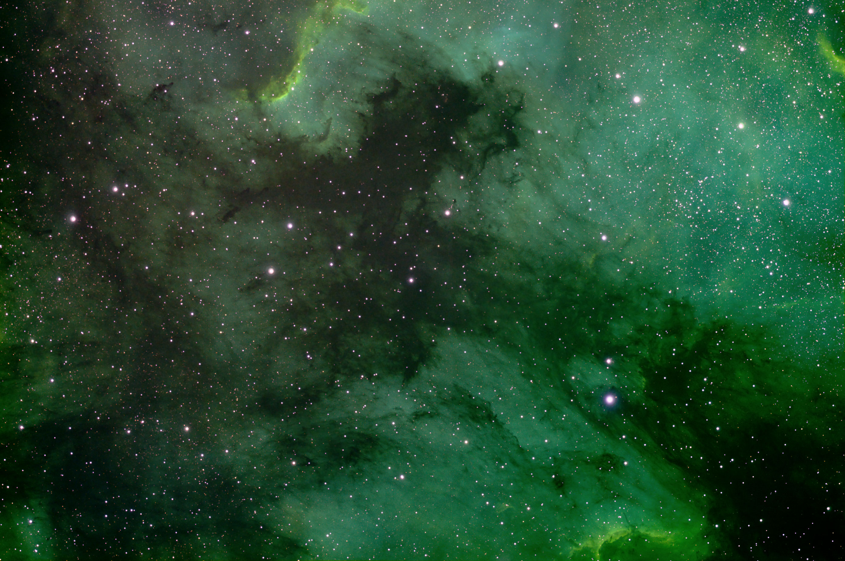 North America & Pelican (Hubble Palette)