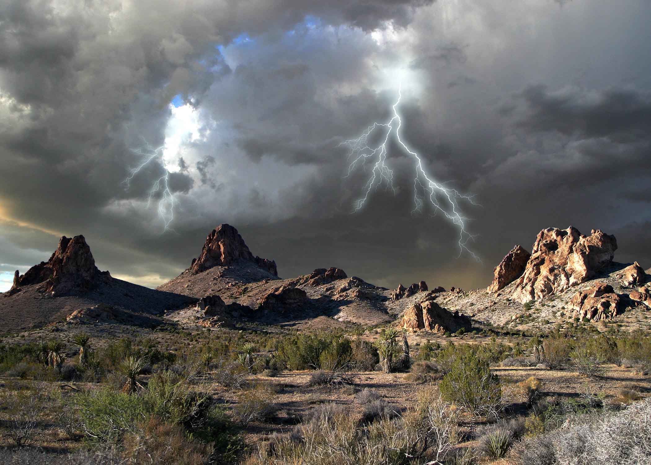 Lightning over Skull Rock