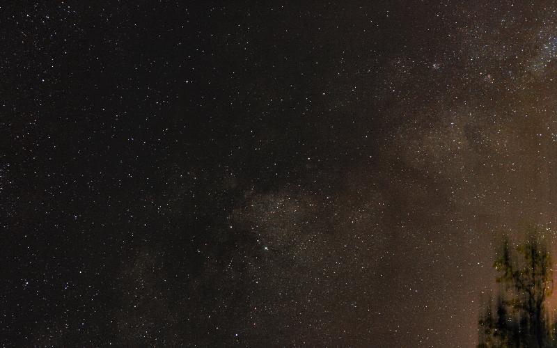 towards milkyway center backyard 4 18 2010