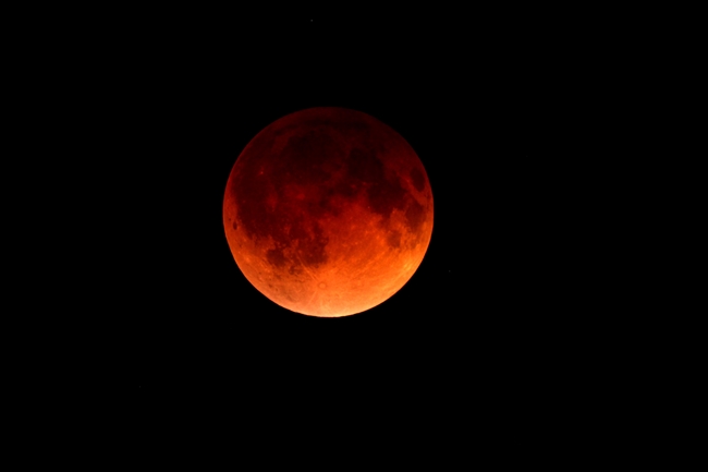Lunar Eclipse April 15 2014