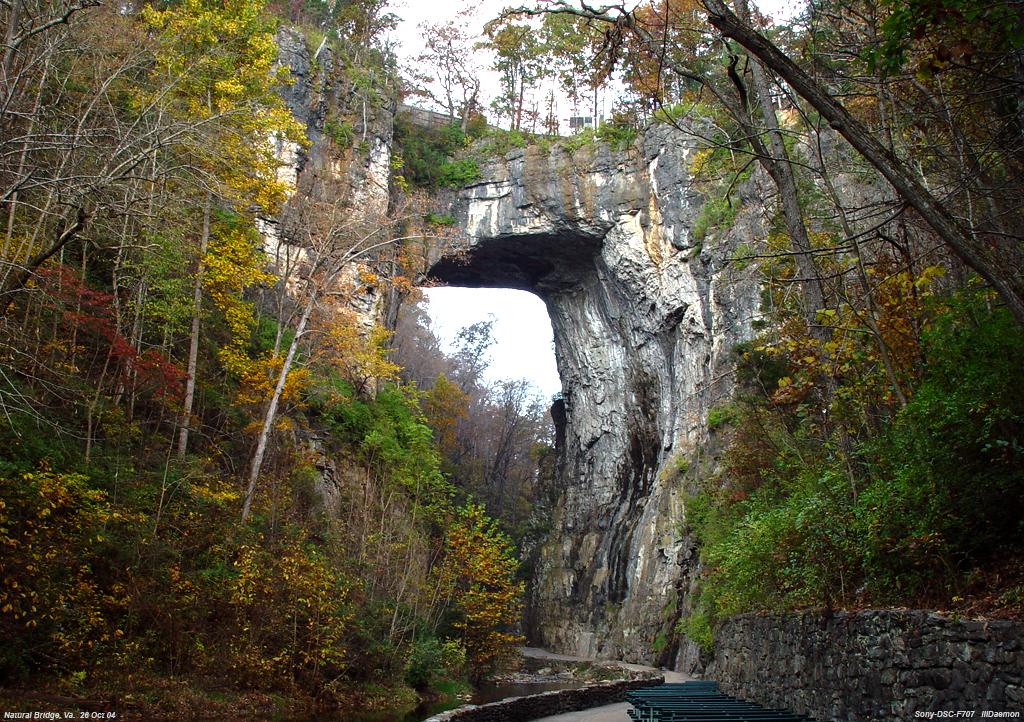 NaturalBridgeVA-26Oct04