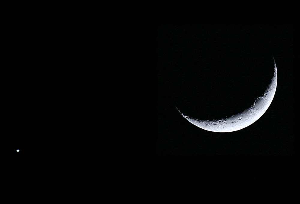 Venus Meets The Moon Normal Exposure