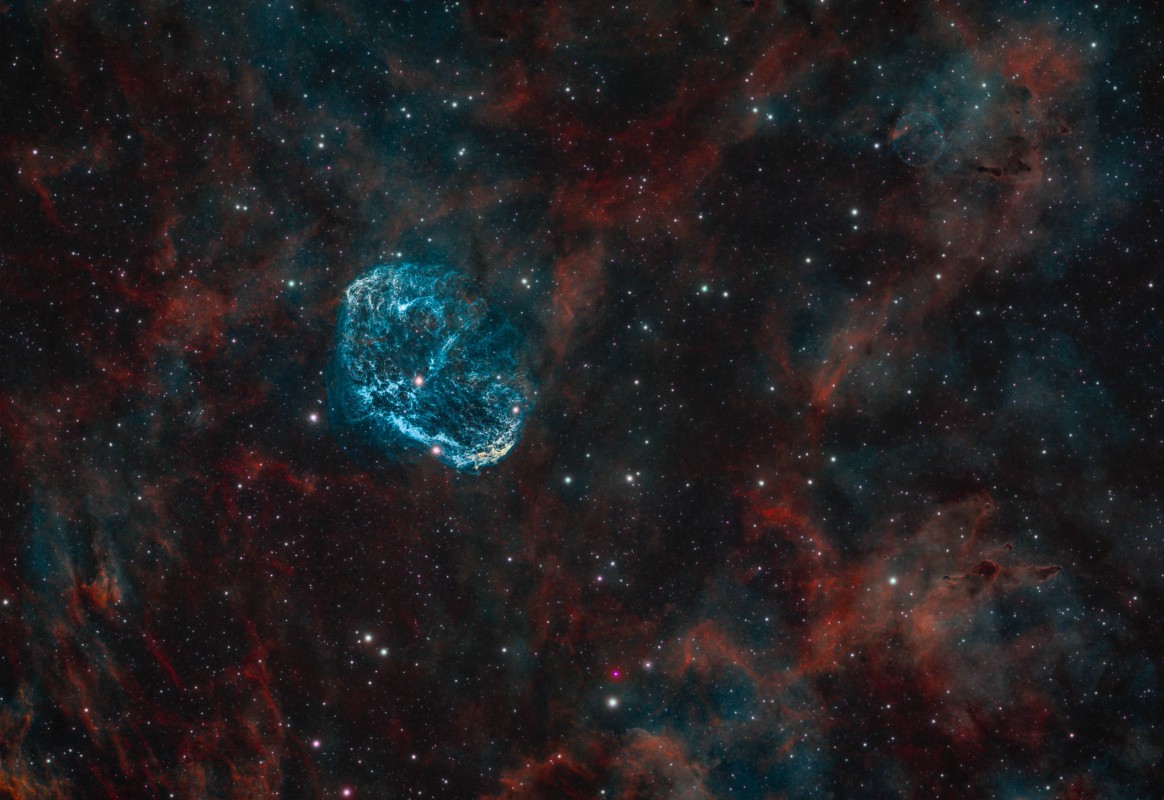 Crescent Nebula narrow band