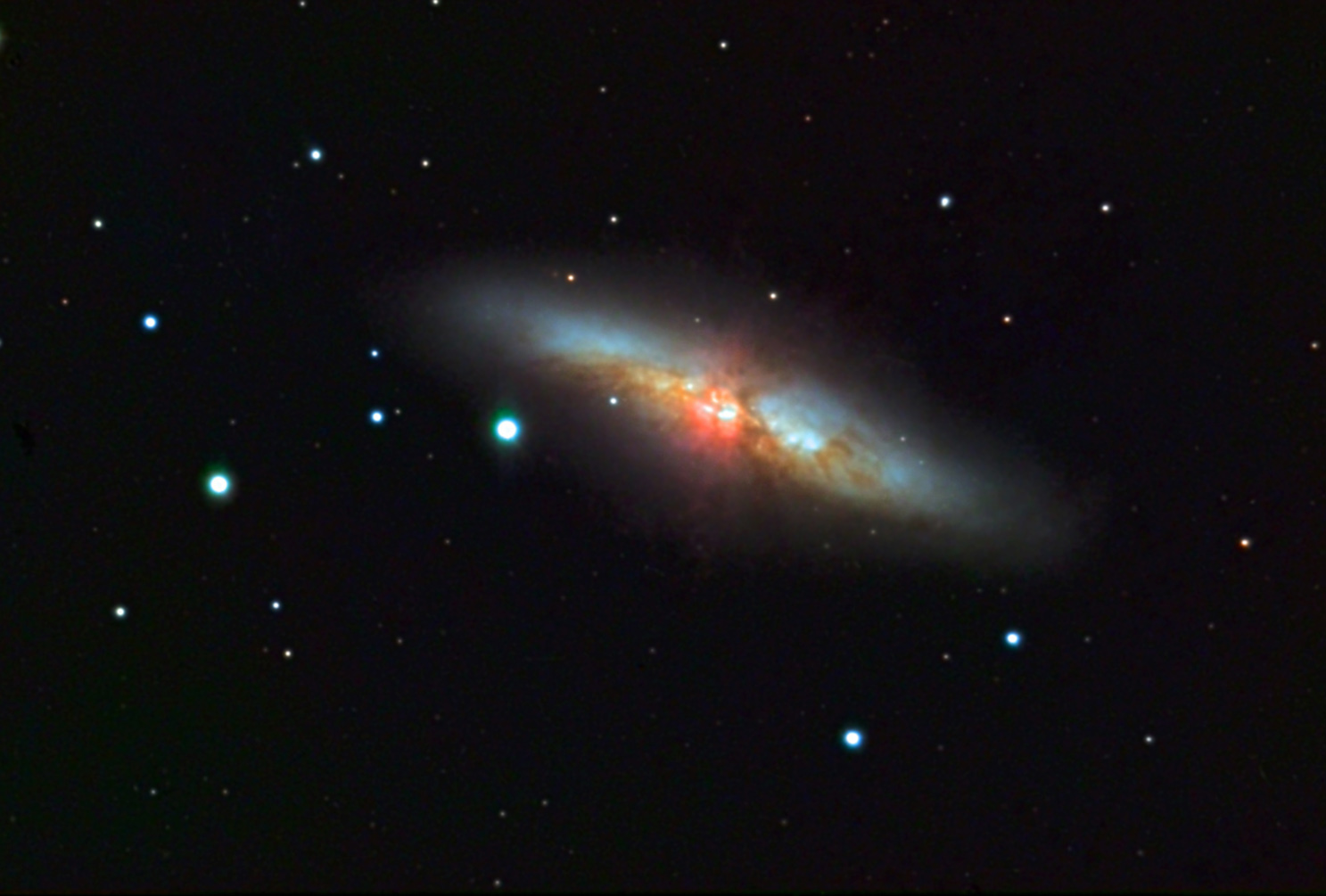 M82