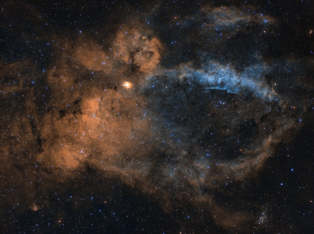 NGC6888 Crescent Nebula