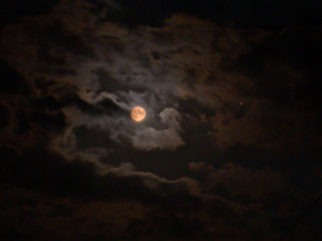 Conjunction: Moon with Mars