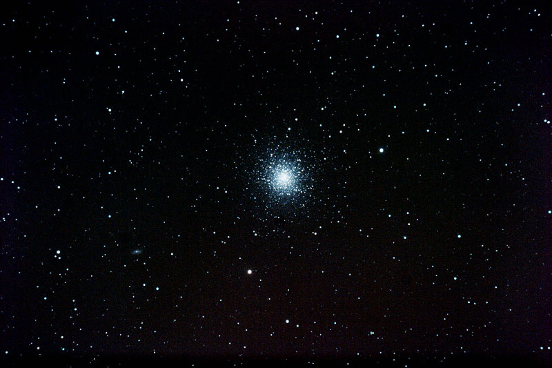 M13 wide field