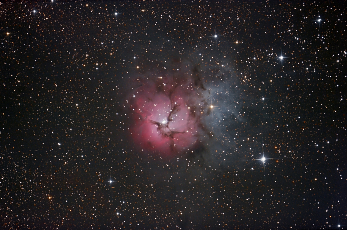 M20, THE TRIFID NEBULA