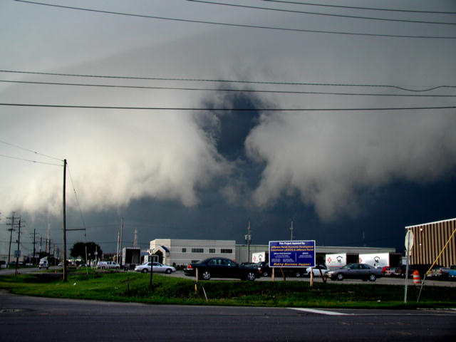SUMMER SQUALL LINE