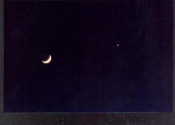 crescent moon with venus 2