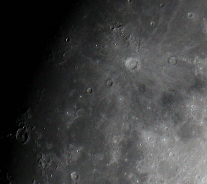 2008-09-10 Moon full rez crop