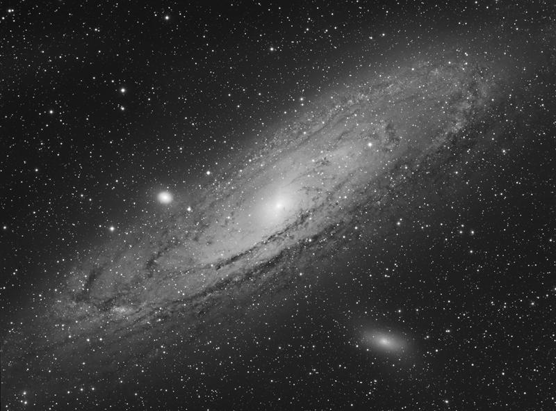 M31 Andromeda Galaxy luminance