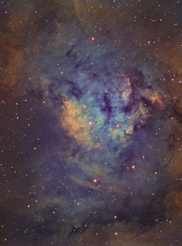 NGC7822 in Hubble Palette