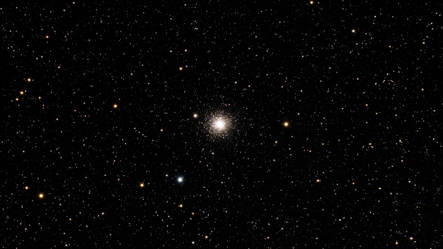 M15