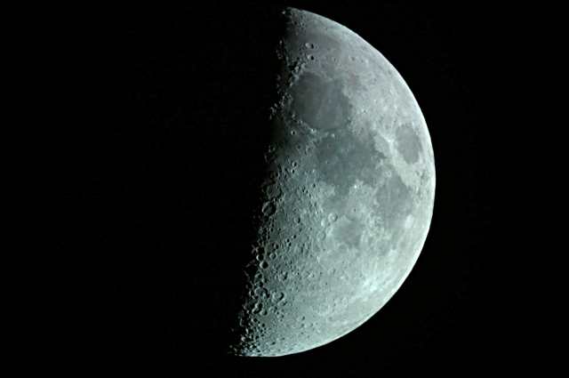 Half Moon