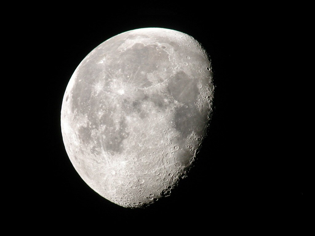 Wanning Gibbous Moon