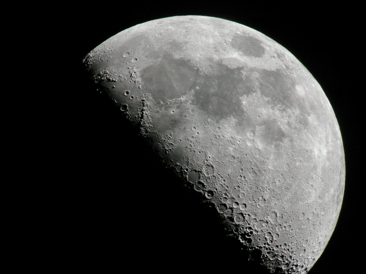 8-day old waxing Moon