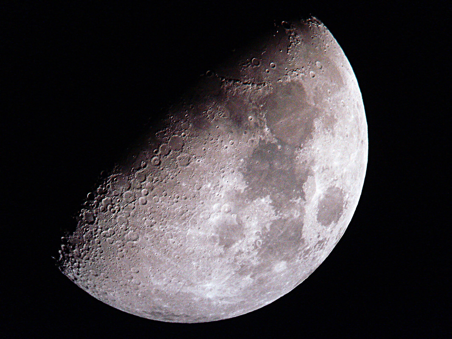 Moon 3/18/2005