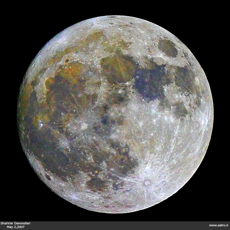 Colors of the Moon