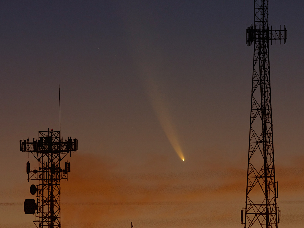 Mc Naught Comet