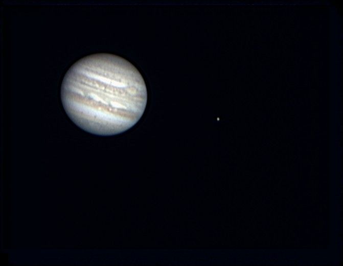 Jupiter 061306 1032 pm IRUV cut a.jpg
