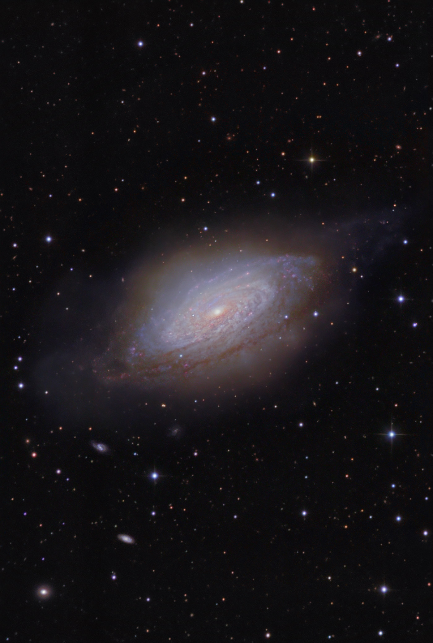 NGC3521