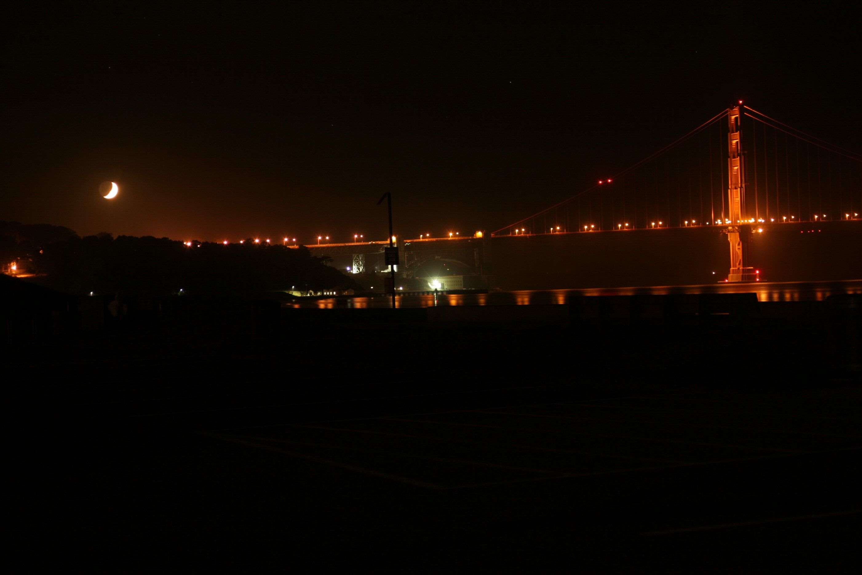 5 Day Moon Over Golden Gate
