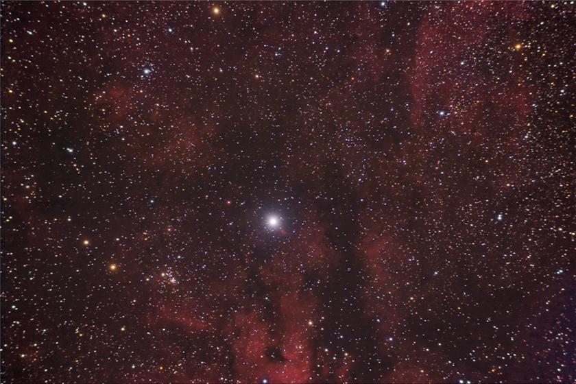 IC1318