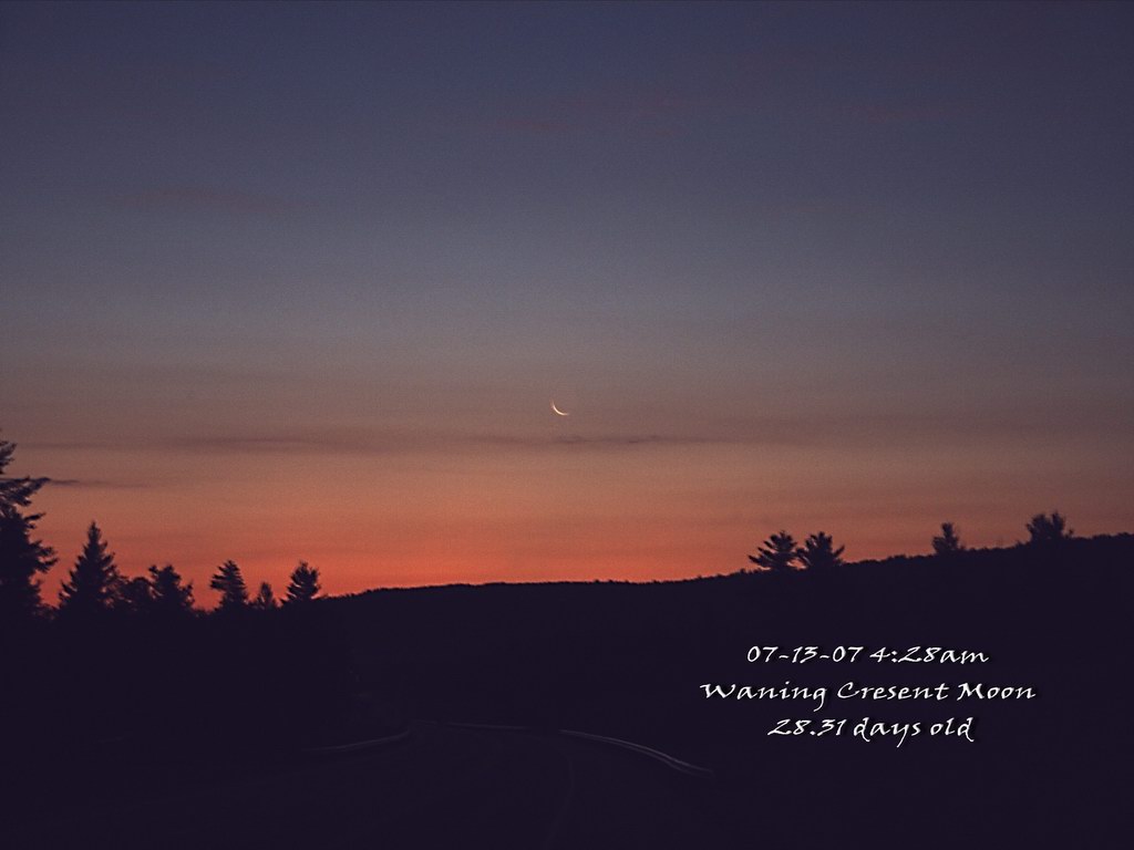 28.31 Day Old Moon