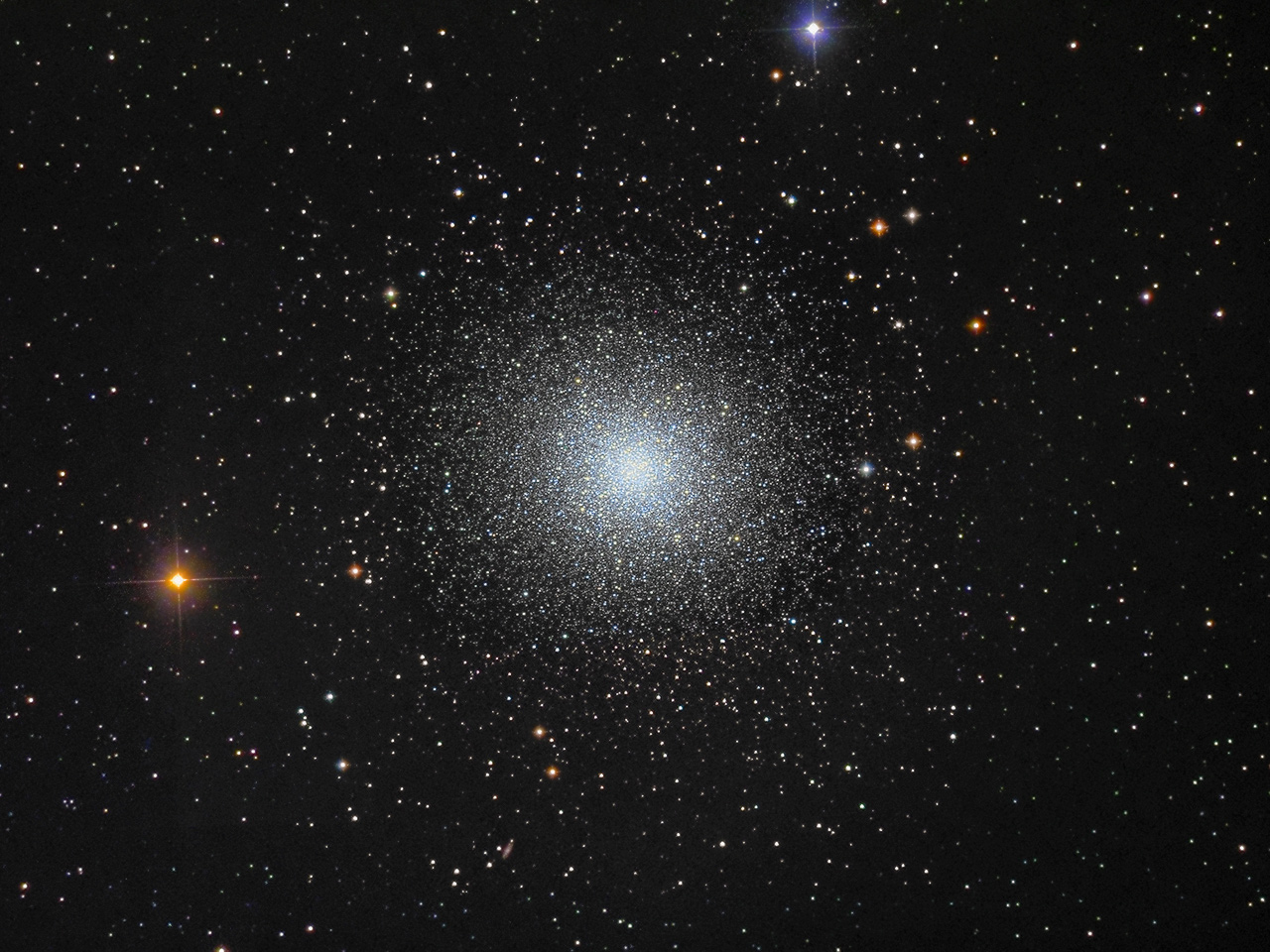 M13 Wideview